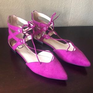 Sam Edelman Strappy Caged Zip up pointy flats